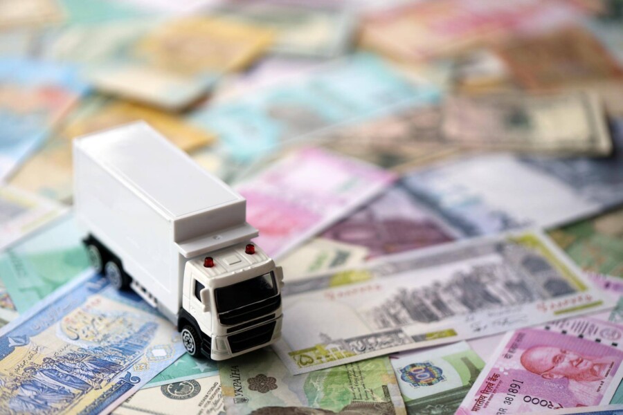 Jaki VAT obowiązuje przy usłudze transportowej w Polsce i za granicą?